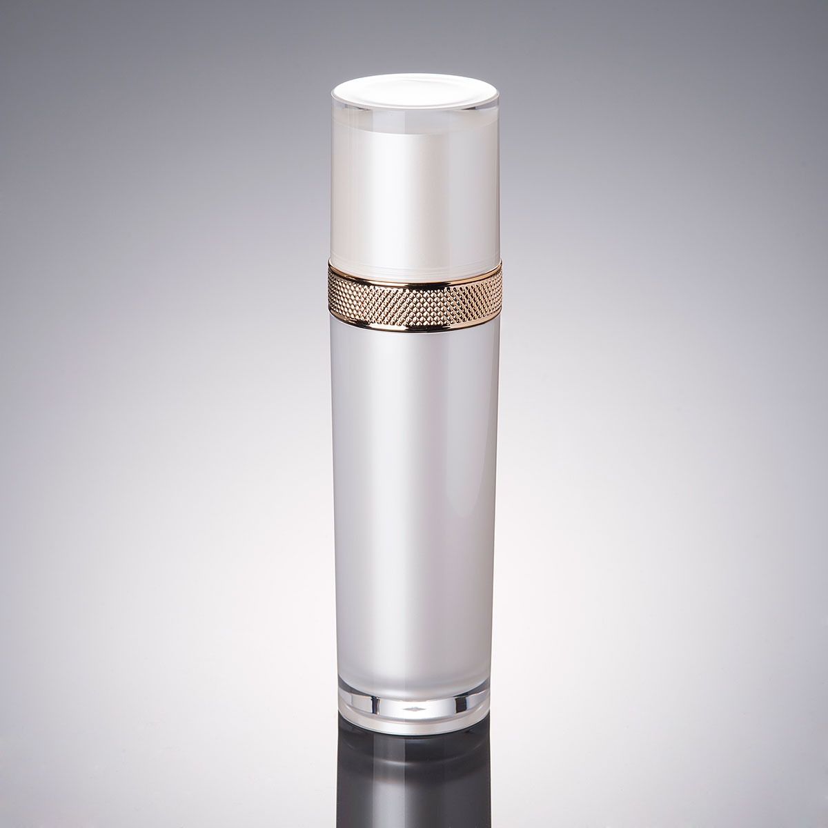 100ml pearl white acrylic/plas - Essence Serum Toner review and price